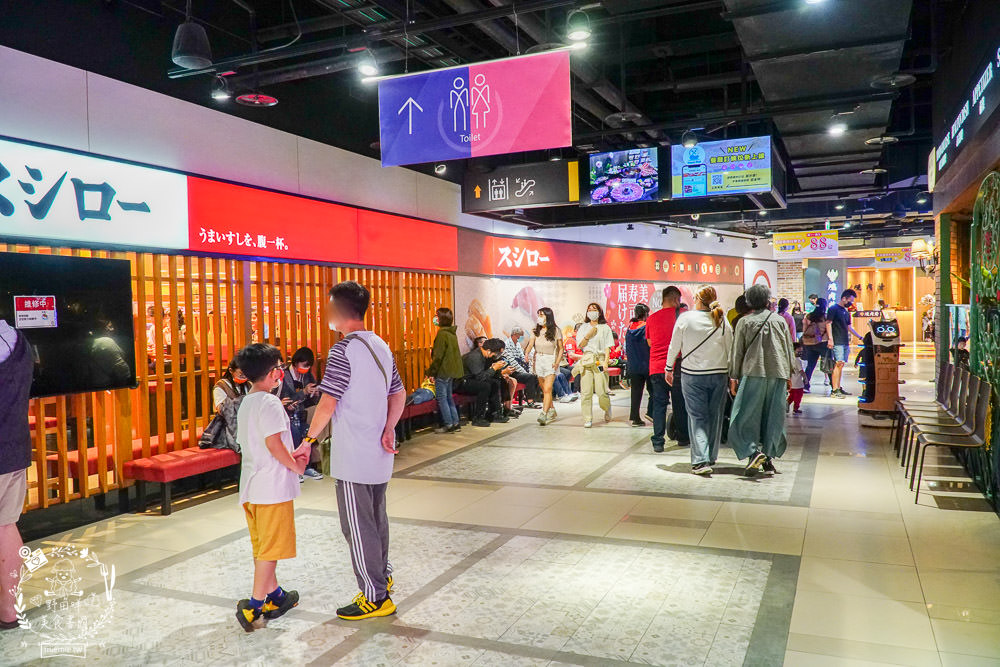 壽司郎夢時代店|日本最大連鎖迴轉壽司40元起!還推出滿額贈送間諜家家酒周邊商品？