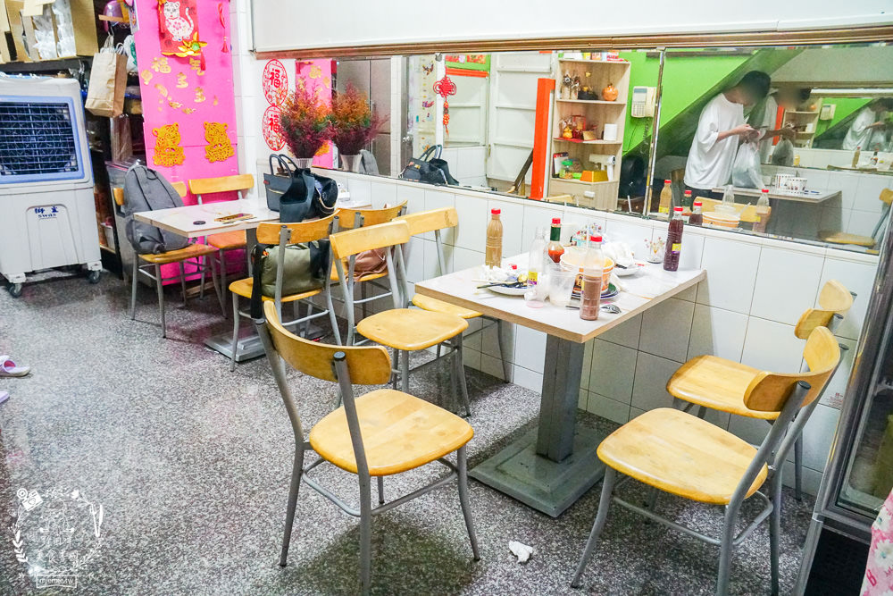 高雄[一加一咖啡牛乳專賣店]隱藏在大社超懷舊的古早味早餐店!還有清爽無負擔的義大利麵跟燉飯哦!