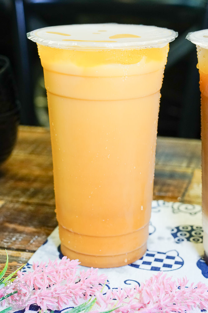 一鍋鮮海鮮鍋物(左營店)高雄海鮮多到快滿出來的鍋燒麵飯湯!海鮮控不能錯過的痛風料理!