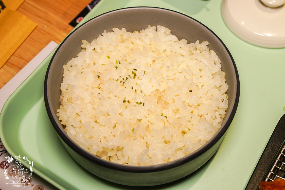 來自日本蔵前的三筋日式豬排高雄1號店!銷魂起司榴槤炸豬排香氣超濃郁!生菜白飯味噌湯爽爽吃到飽? - 第34張圖 來自日本蔵前的三筋日式豬排高雄1號店!銷魂起司榴槤炸豬排香氣超濃郁!生菜白飯味噌湯爽爽吃到飽?