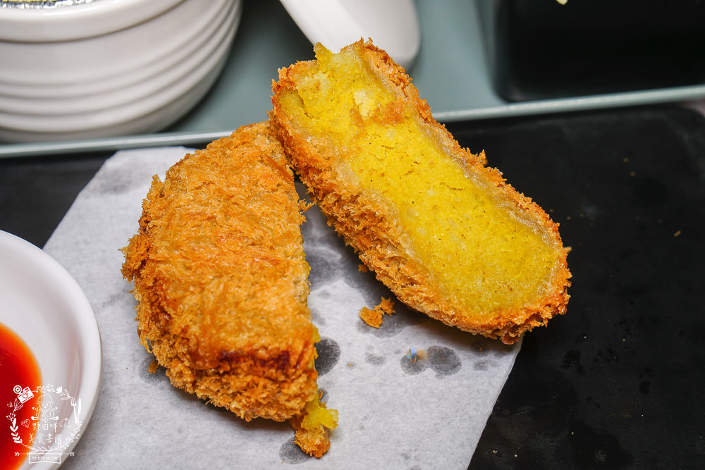 三筋日式豬排高雄一號店|首推超銷魂的燒肉定食!榴槤控必吃罪惡榴槤起司豬排!味噌湯跟高麗菜絲免費續加!