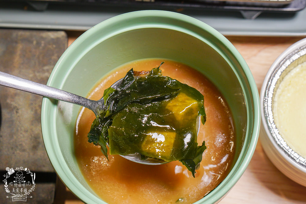 三筋日式豬排高雄一號店|首推超銷魂的燒肉定食!榴槤控必吃罪惡榴槤起司豬排!味噌湯跟高麗菜絲免費續加!