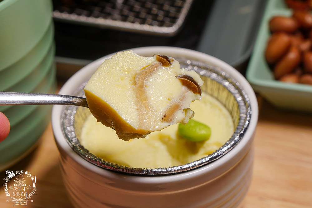 來自日本蔵前的三筋日式豬排高雄1號店!銷魂起司榴槤炸豬排香氣超濃郁!生菜白飯味噌湯爽爽吃到飽? - 第31張圖 來自日本蔵前的三筋日式豬排高雄1號店!銷魂起司榴槤炸豬排香氣超濃郁!生菜白飯味噌湯爽爽吃到飽?