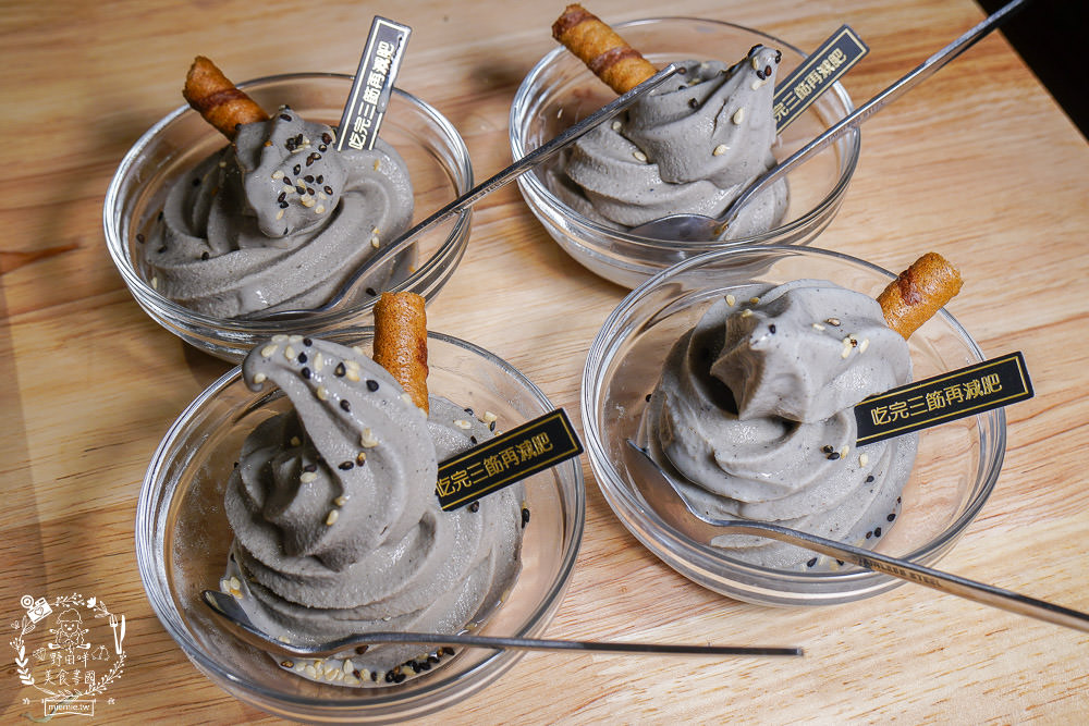 來自日本蔵前的三筋日式豬排高雄1號店!銷魂起司榴槤炸豬排香氣超濃郁!生菜白飯味噌湯爽爽吃到飽? - 第61張圖 來自日本蔵前的三筋日式豬排高雄1號店!銷魂起司榴槤炸豬排香氣超濃郁!生菜白飯味噌湯爽爽吃到飽?