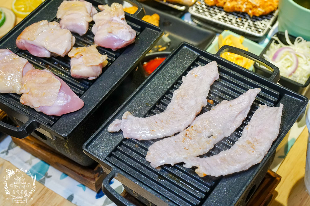 三筋日式豬排高雄一號店|首推超銷魂的燒肉定食!榴槤控必吃罪惡榴槤起司豬排!味噌湯跟高麗菜絲免費續加!