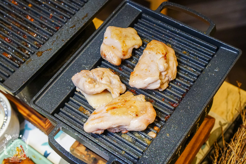 三筋日式豬排高雄一號店|首推超銷魂的燒肉定食!榴槤控必吃罪惡榴槤起司豬排!味噌湯跟高麗菜絲免費續加!