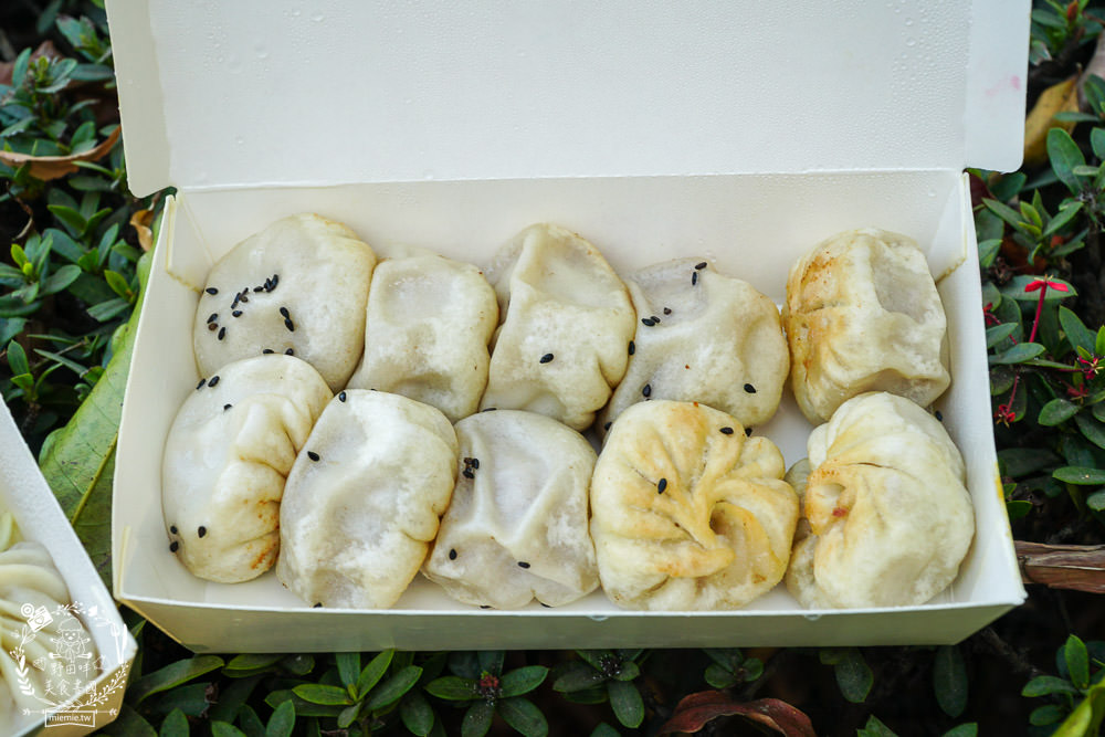 高雄必吃上海生煎湯包!超誇張!連平日都大排長龍的銷魂生煎湯包?油豆腐細粉湯意外特別~