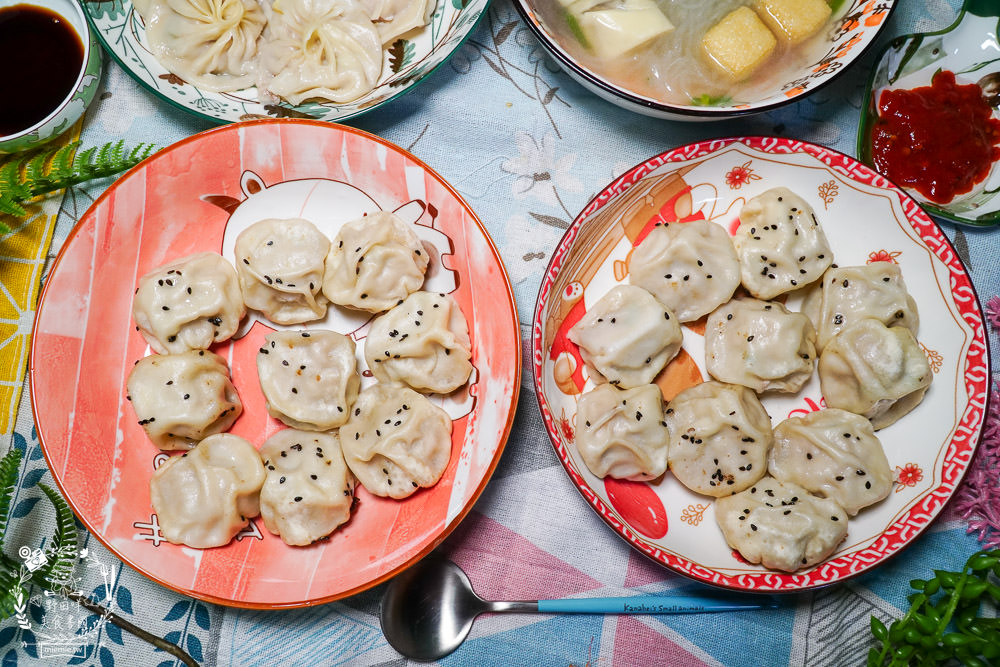 高雄必吃上海生煎湯包!超誇張!連平日都大排長龍的銷魂生煎湯包?油豆腐細粉湯意外特別~