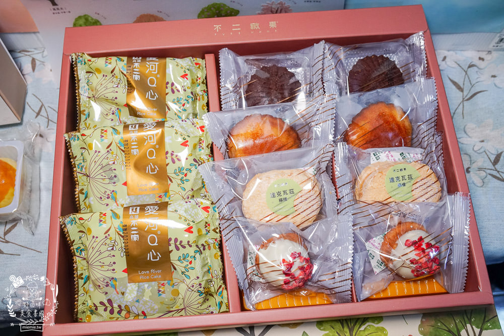 高雄伴手禮推薦!不二緻果(高雄不二家)春緻禮盒唯美選項多!新上市超貴氣的黃金蛋黃酥送禮自用兩相宜!