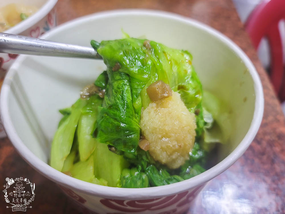 高雄不二麵館經武店|CP值爆高的60元牛肉麵超多塊牛肉啊!北京炸醬麵香鹹超銷魂~