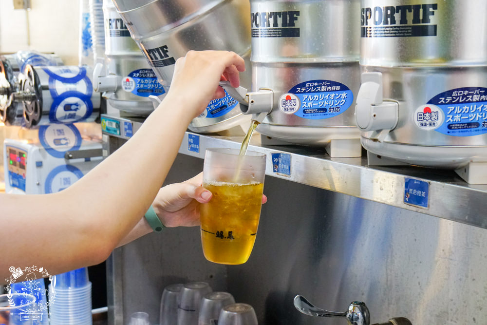 高雄丹醇研選五甲店|屏東萬丹直送的新鮮高品質鮮奶!炎熱夏天還有爆濃郁霜淇淋?!