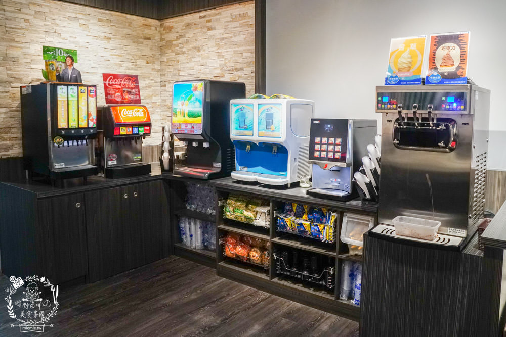 高雄火鍋|九鼎鍋文龍店|鳳山24小時營業的火鍋店!最低150元就能主食、飲料、冰品與點心爽爽吃到飽?