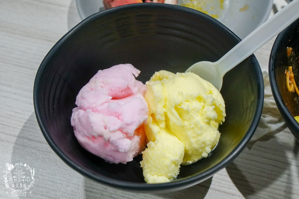 高雄火鍋|九鼎鍋文龍店|鳳山24小時營業的火鍋店!最低150元就能主食、飲料、冰品與點心爽爽吃到飽?