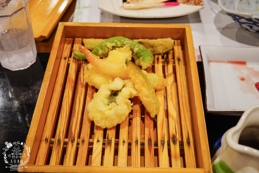 京都嵐山溫泉 花傳抄超經典懷石料理與天婦羅吃到飽!早餐有懷石料理與西式料理自助吃到飽!還有拉麵宵夜! - 第27張圖 京都嵐山溫泉 花傳抄超經典懷石料理與天婦羅吃到飽!早餐有懷石料理與西式料理自助吃到飽!還有拉麵宵夜!