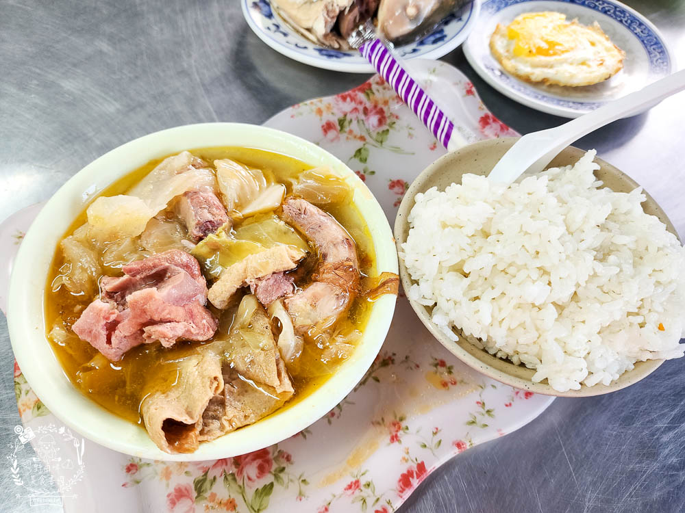 仁武一級棒什菜|高雄隱藏版仁武在地人才知道的必吃美食!超少見的什菜湯搭白飯只要銅板價? - 第11張圖 仁武一級棒什菜|高雄隱藏版仁武在地人才知道的必吃美食!超少見的什菜湯搭白飯只要銅板價?