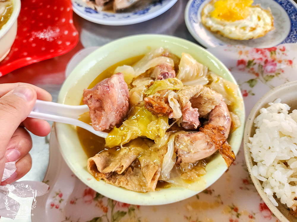 仁武一級棒什菜|高雄隱藏版仁武在地人才知道的必吃美食!超少見的什菜湯搭白飯只要銅板價? - 第14張圖 仁武一級棒什菜|高雄隱藏版仁武在地人才知道的必吃美食!超少見的什菜湯搭白飯只要銅板價?