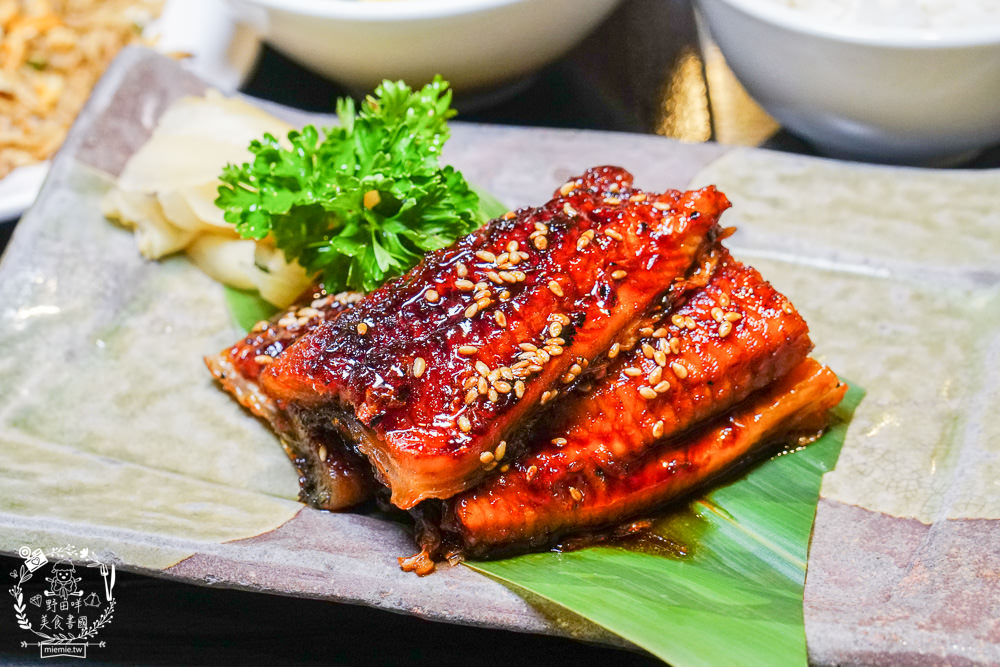 高雄[伊勢屋日本料理]鳳山市區隱藏日本料理!超多日式料理應有盡有~