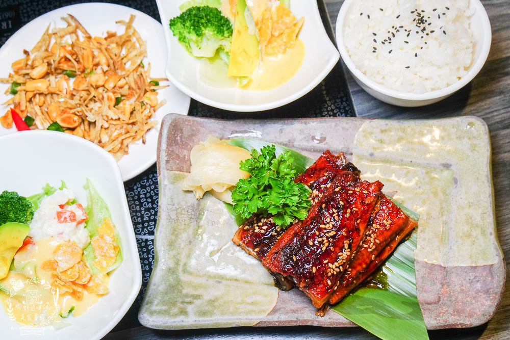 高雄[伊勢屋日本料理]鳳山市區隱藏日本料理!超多日式料理應有盡有~