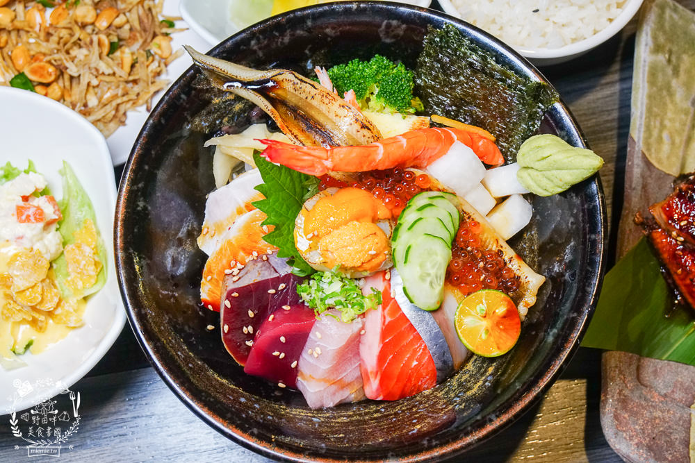 高雄[伊勢屋日本料理]鳳山市區隱藏日本料理!超多日式料理應有盡有~