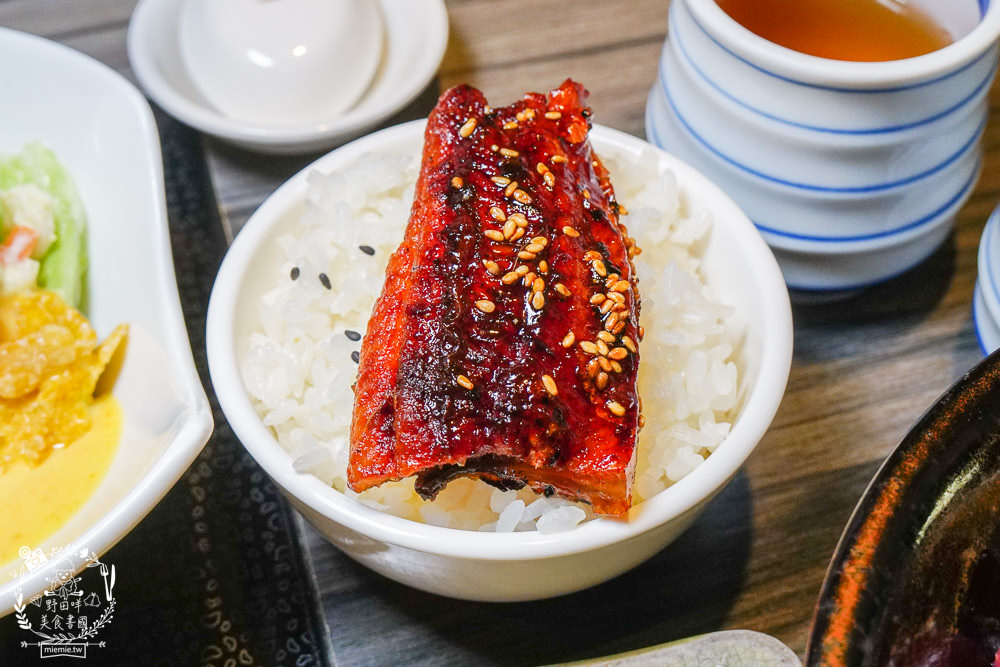 高雄[伊勢屋日本料理]鳳山市區隱藏日本料理!超多日式料理應有盡有~