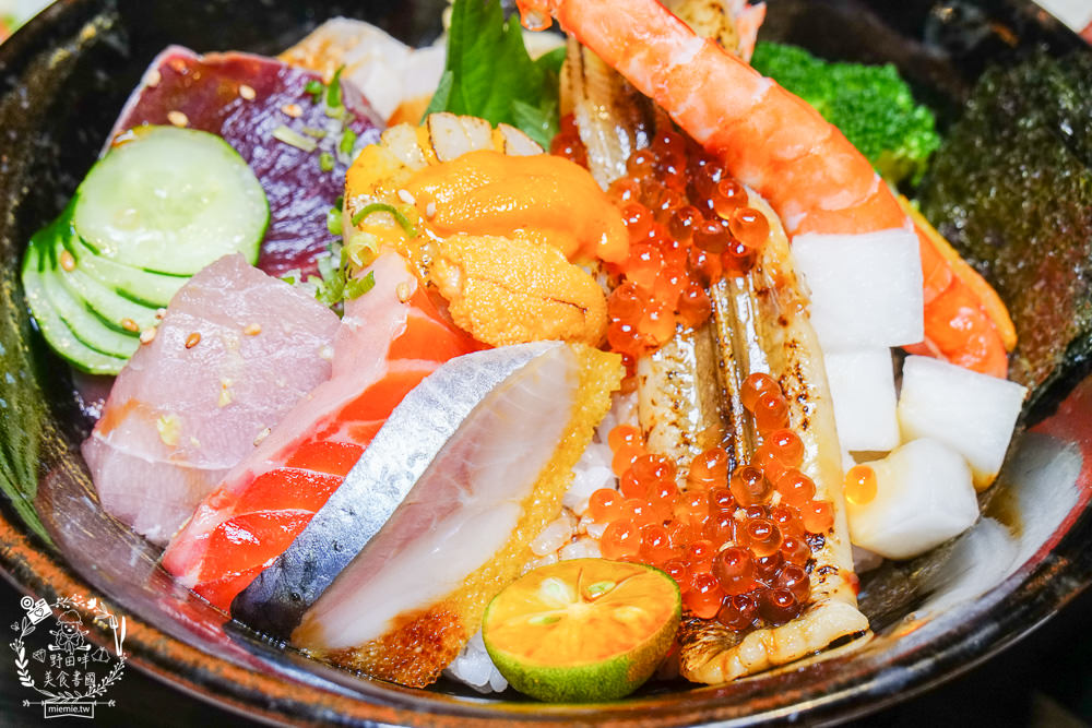 高雄[伊勢屋日本料理]鳳山市區隱藏日本料理!超多日式料理應有盡有~