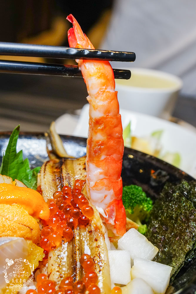 高雄[伊勢屋日本料理]鳳山市區隱藏日本料理!超多日式料理應有盡有~