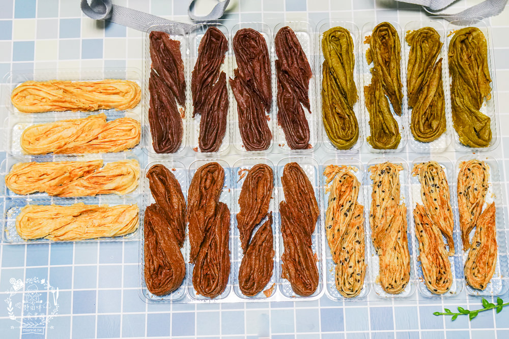 高雄禮盒推薦[似錦堂手工蛋捲]台中來的人氣兔耳朵手工蛋捲!居然有兔耳北海道霜淇淋?假日可能提早完售?