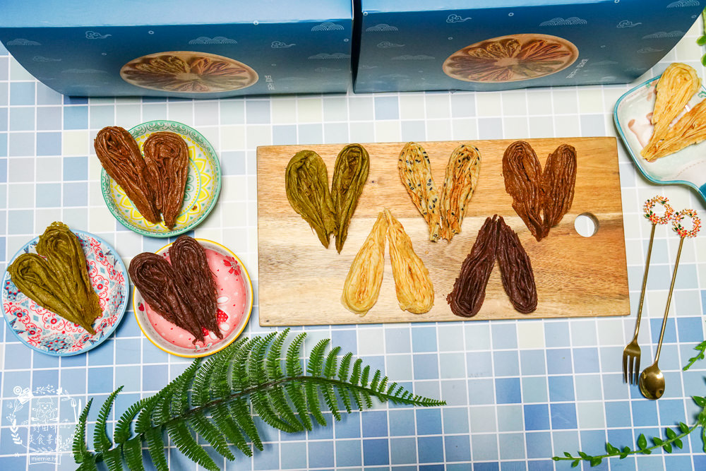 高雄禮盒推薦[似錦堂手工蛋捲]台中來的人氣兔耳朵手工蛋捲!居然有兔耳北海道霜淇淋?假日可能提早完售?