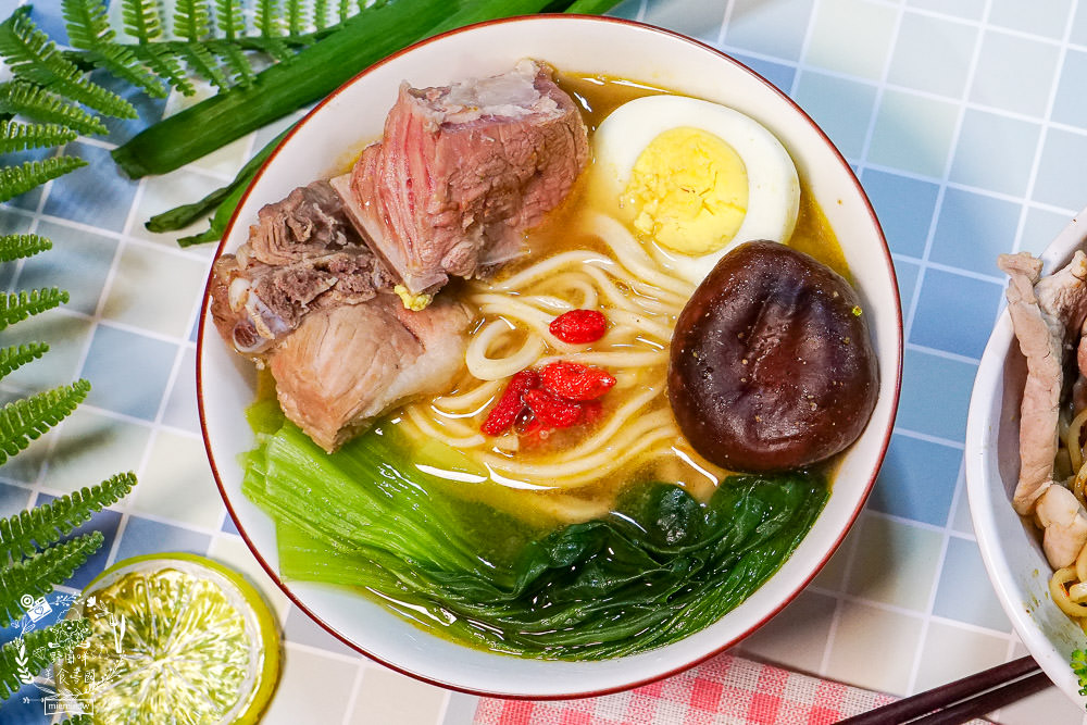 [余仁生肉骨茶湯拌麵]超好料理的肉骨茶麵!14種辛香料與中藥草本食材精華融合的肉骨茶醬包!