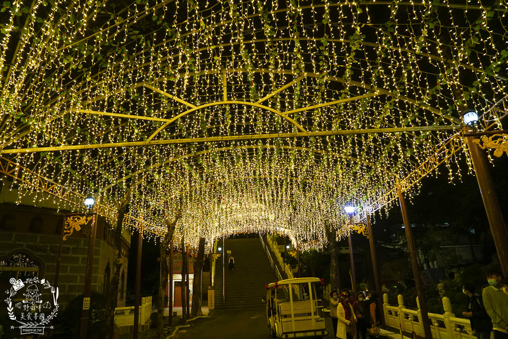 佛光山元宵節燦爛花燈+500架無人機燈光秀+絢麗煙火繽紛耀眼超好拍！佛光山美食景點推薦!