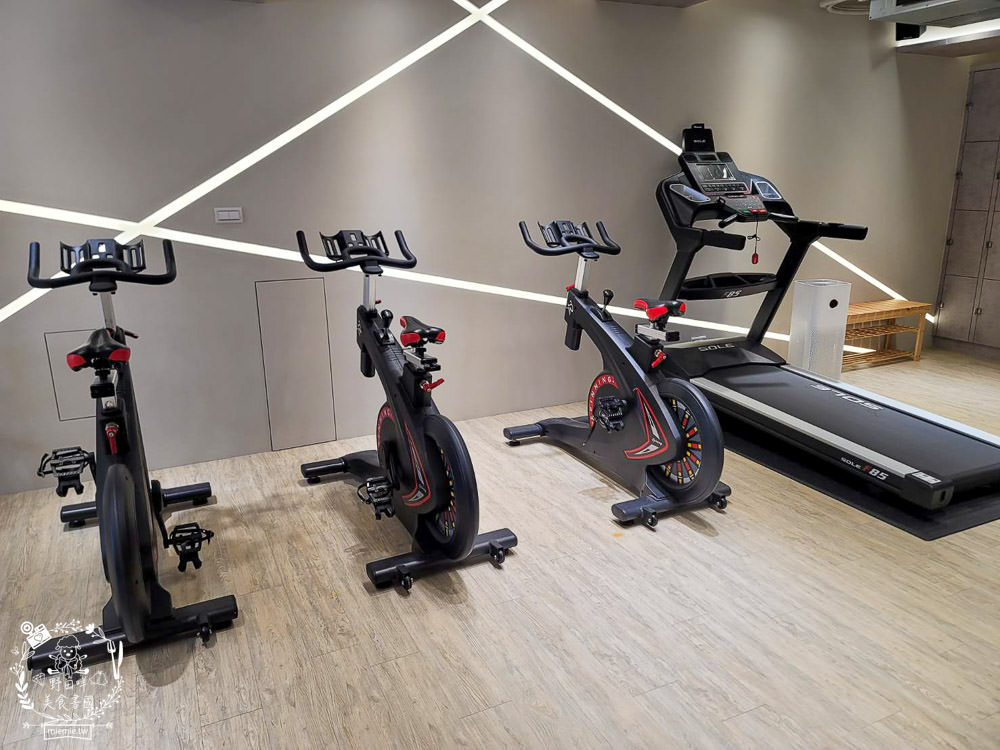 高雄健身教練推薦!倍速運動健身房!讓教練陪你成為更好的自己!快樂吃還能維持好體態的秘訣! - 第4張圖 高雄健身教練推薦!倍速運動健身房!讓教練陪你成為更好的自己!快樂吃還能維持好體態的秘訣!