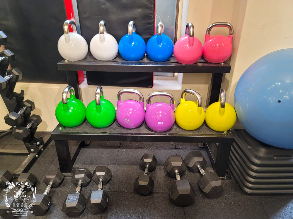 倍速運動健身房|高雄健身房教練推薦!開心吃美食也能穩穩擊敗體脂的高雄一對一健身教練推薦! - 第3張圖 倍速運動健身房|高雄健身房教練推薦!開心吃美食也能穩穩擊敗體脂的高雄一對一健身教練推薦!