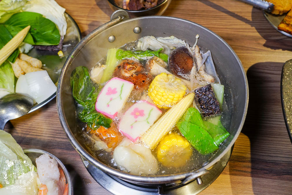八道晟韓式火烤吃到飽文橫店|高雄CP值超高的火烤兩吃到飽!不到450元將近80種選項! - 第52張圖 八道晟韓式火烤吃到飽文橫店|高雄CP值超高的火烤兩吃到飽!不到450元將近80種選項!
