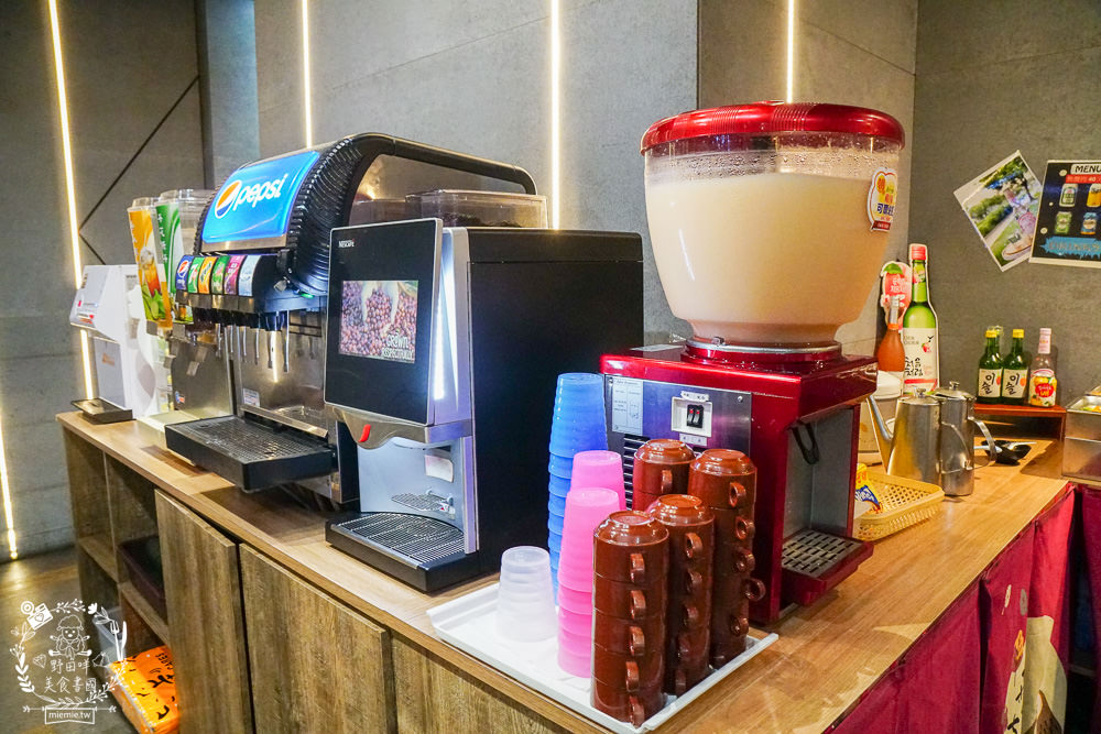 八道晟韓式火烤吃到飽裕誠總店|高雄超人氣高CP值火烤兩吃到飽!不到450元將近80種選項!每逢假日座無虛席 - 第26張圖 八道晟韓式火烤吃到飽裕誠總店|高雄超人氣高CP值火烤兩吃到飽!不到450元將近80種選項!每逢假日座無虛席