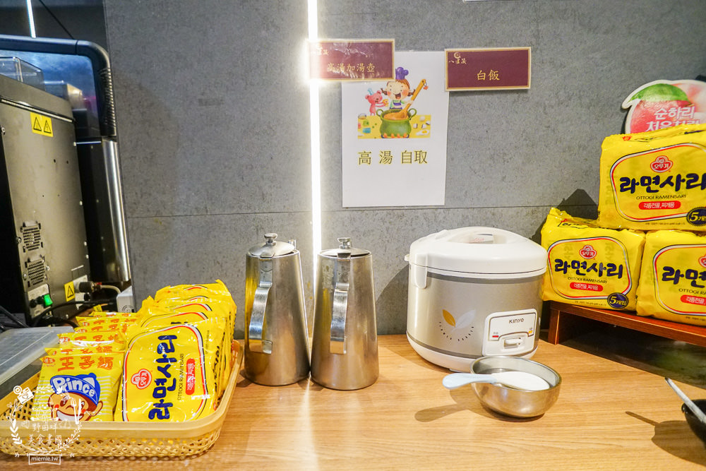 八道晟韓式火烤吃到飽裕誠總店|高雄超人氣高CP值火烤兩吃到飽!不到450元將近80種選項!每逢假日座無虛席 - 第25張圖 八道晟韓式火烤吃到飽裕誠總店|高雄超人氣高CP值火烤兩吃到飽!不到450元將近80種選項!每逢假日座無虛席
