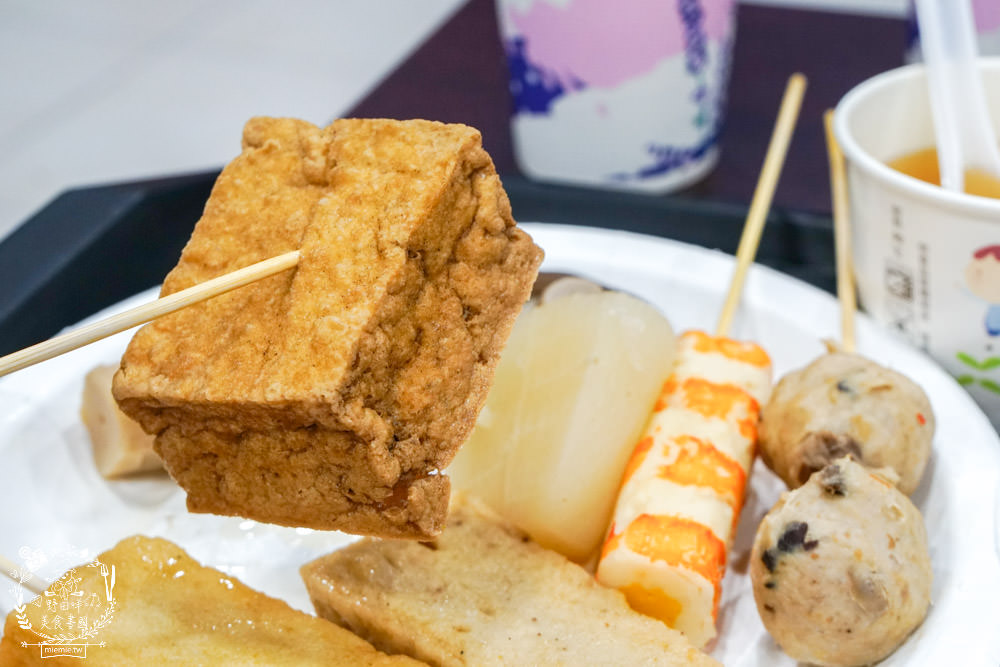 六味嘉義黑香腸關東煮|高雄隱藏版高CP值香腸店!台灣溫體豬手工製作的香腸大腸!還有超香濃的味噌湯免費喝?