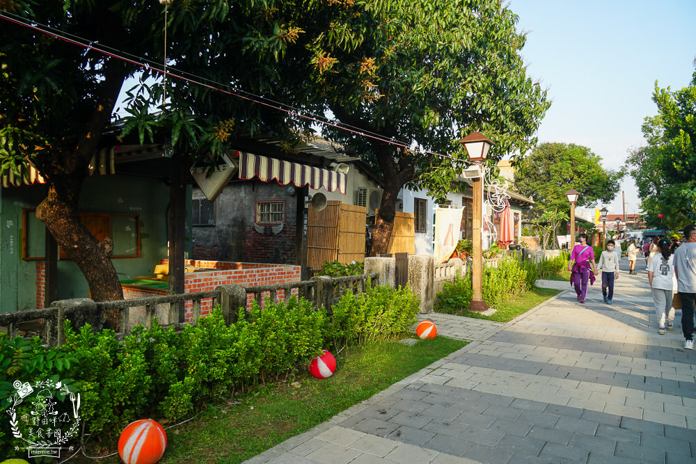屏東勝利星村創意生活園區旅遊攻略!美食景點與拍照打卡點推薦!2023地球月兔花燈超好拍照！