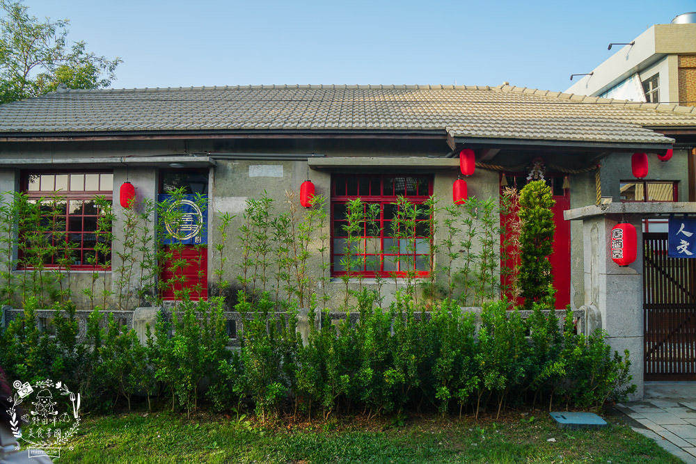 屏東勝利星村創意生活園區旅遊攻略!美食景點與拍照打卡點推薦!2023地球月兔花燈超好拍照！