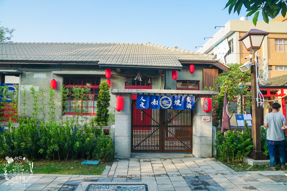 屏東勝利星村創意生活園區旅遊攻略!美食景點與拍照打卡點推薦!2023地球月兔花燈超好拍照！