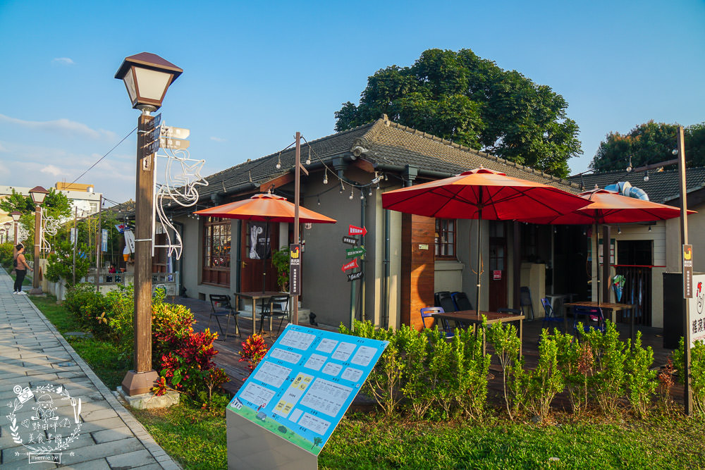 屏東勝利星村創意生活園區旅遊攻略!美食景點與拍照打卡點推薦!2023地球月兔花燈超好拍照！