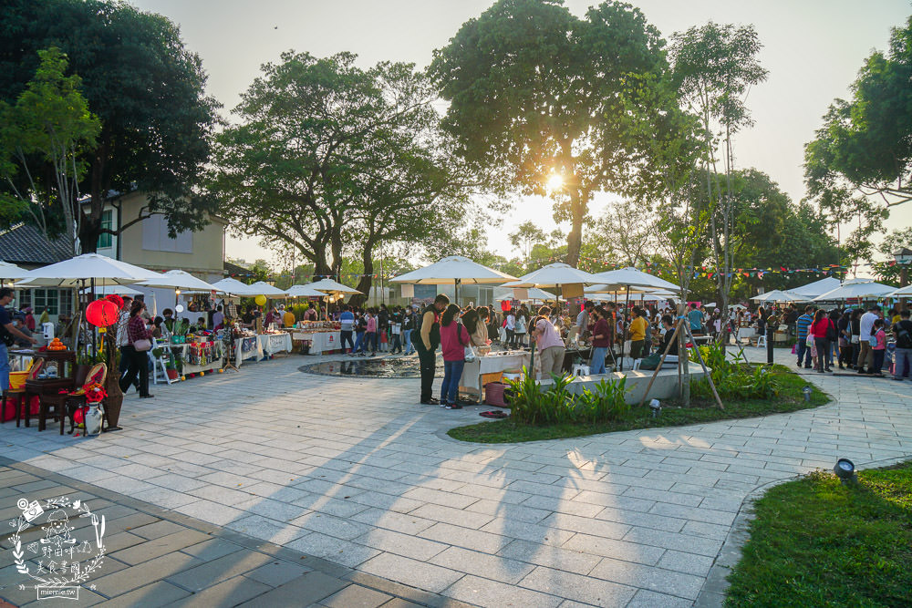 屏東勝利星村創意生活園區旅遊攻略!美食景點與拍照打卡點推薦!2023地球月兔花燈超好拍照！