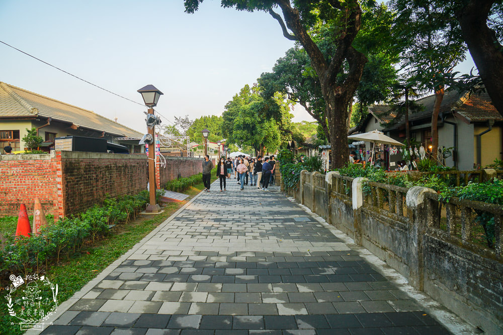 屏東勝利星村創意生活園區旅遊攻略!美食景點與拍照打卡點推薦!2023地球月兔花燈超好拍照！