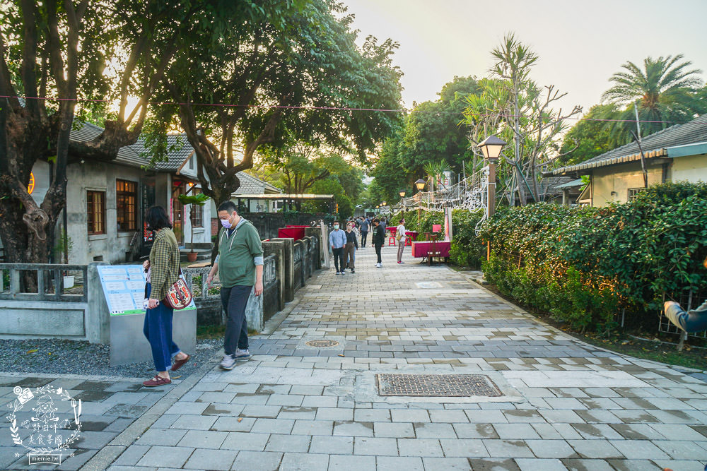 屏東勝利星村創意生活園區旅遊攻略!美食景點與拍照打卡點推薦!2023地球月兔花燈超好拍照！