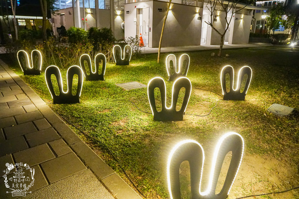 屏東勝利星村創意生活園區旅遊攻略!美食景點與拍照打卡點推薦!2023地球月兔花燈超好拍照！