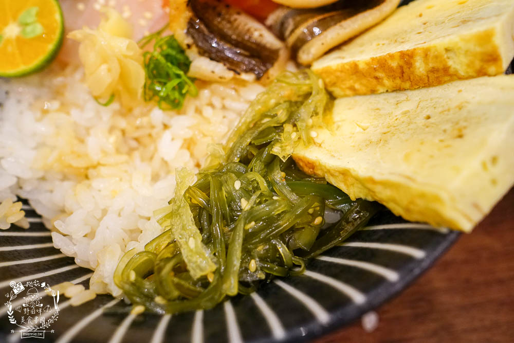 高雄[十六町手作壽司丼飯]隱藏在仁雄路的日本料理店!豪華海鮮丼超多生魚片選項!