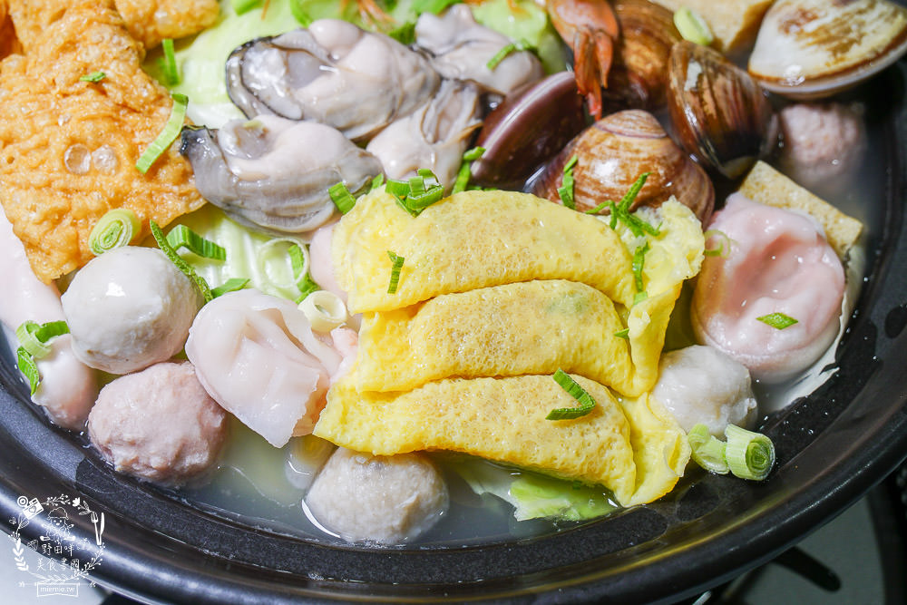 高雄酸菜白肉鍋推薦[千槢小館]超澎湃食材讓人欲罷不能!月亮蝦餅彈牙酥脆!