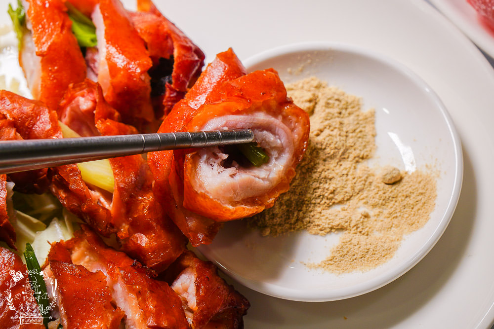 高雄酸菜白肉鍋推薦[千槢小館]超澎湃食材讓人欲罷不能!月亮蝦餅彈牙酥脆!