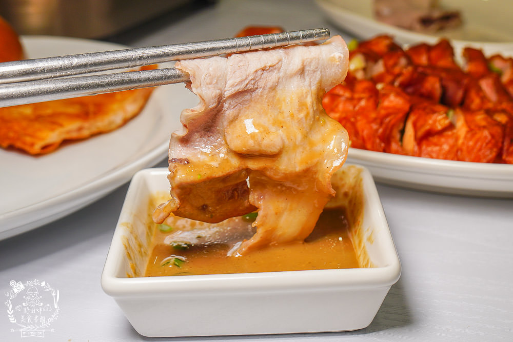 高雄酸菜白肉鍋推薦[千槢小館]超澎湃食材讓人欲罷不能!月亮蝦餅彈牙酥脆!