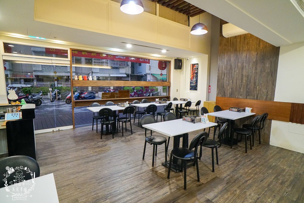 高雄酸菜白肉鍋推薦[千槢小館]超澎湃食材讓人欲罷不能!月亮蝦餅彈牙酥脆!