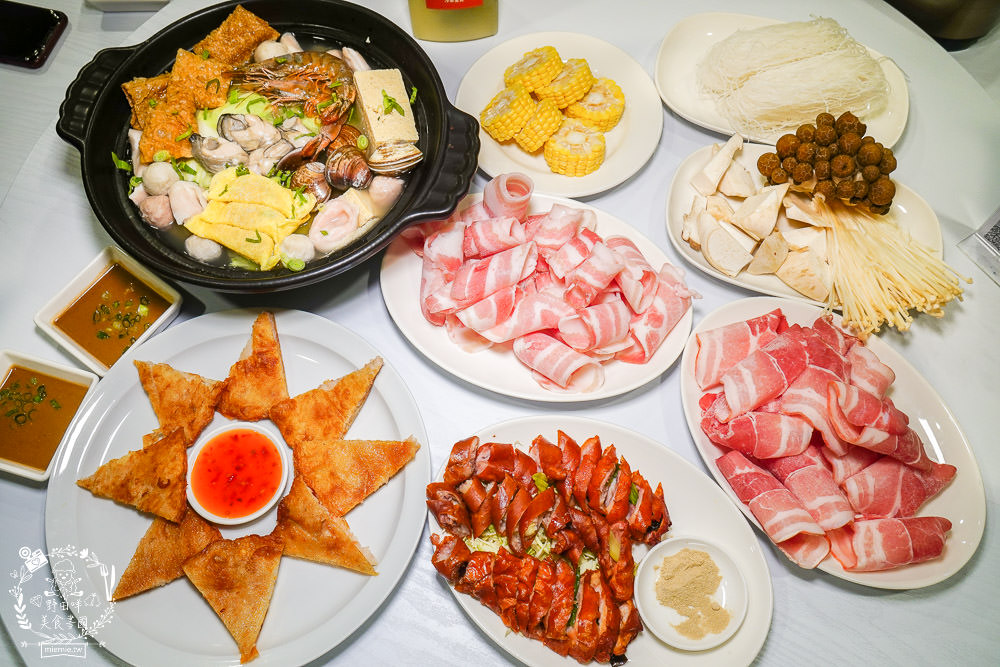 高雄酸菜白肉鍋推薦[千槢小館]超澎湃食材讓人欲罷不能!月亮蝦餅彈牙酥脆!